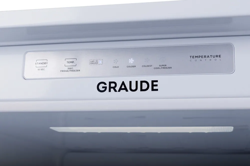 Встраиваемый морозильный шкаф GRAUDE IG 180.3