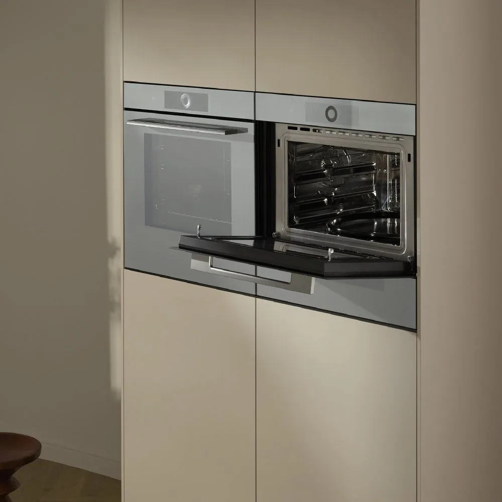 Микроволновая печь V-ZUG CombiMiwell V4000 45 CM4T-24025 черн.стекло